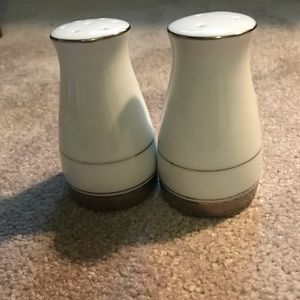 Noritake Crestwood Platinum - Salt and Pepper Shakers